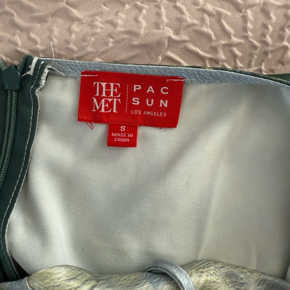 The MET x Pacsun dress NWT - Picture 4 of 4